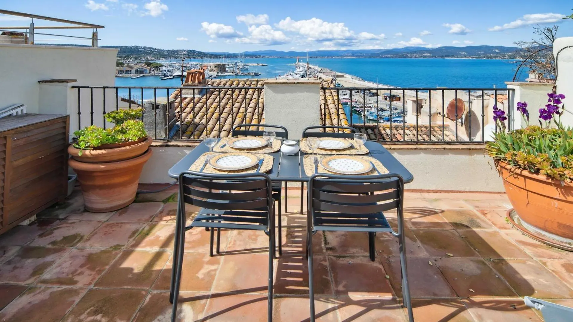 Charming Apartment - Ac 2Br- 4P - Saint-Tropez França